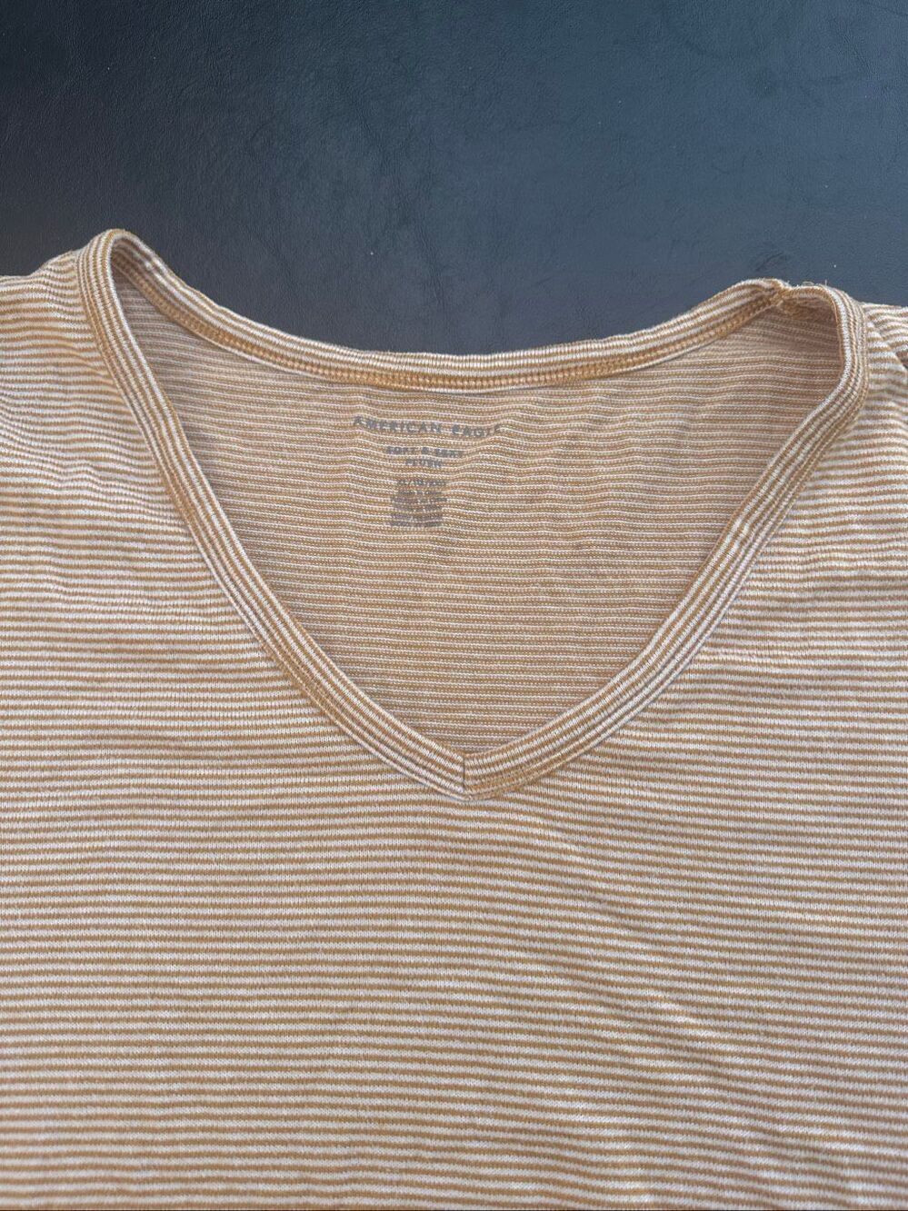 American Eagle Shirt (R) - Picture 2 of 3